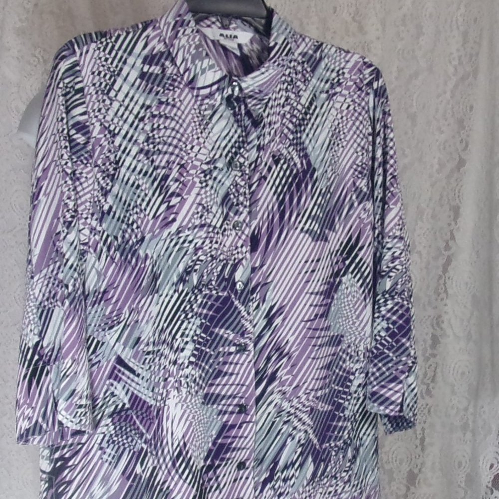 Alia Top Blouse Black Purple White Print NWOT Size MP